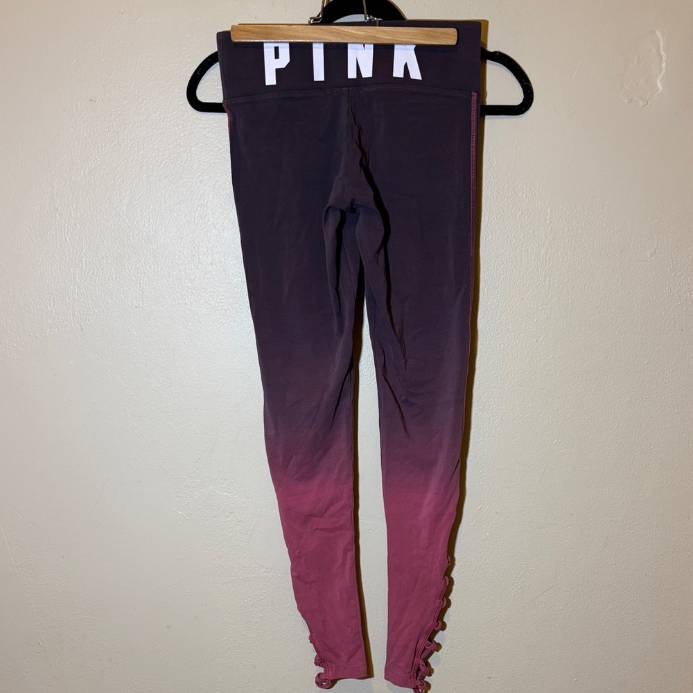 PINK Victoria's Secret Purple to Pink Ombre Leggings